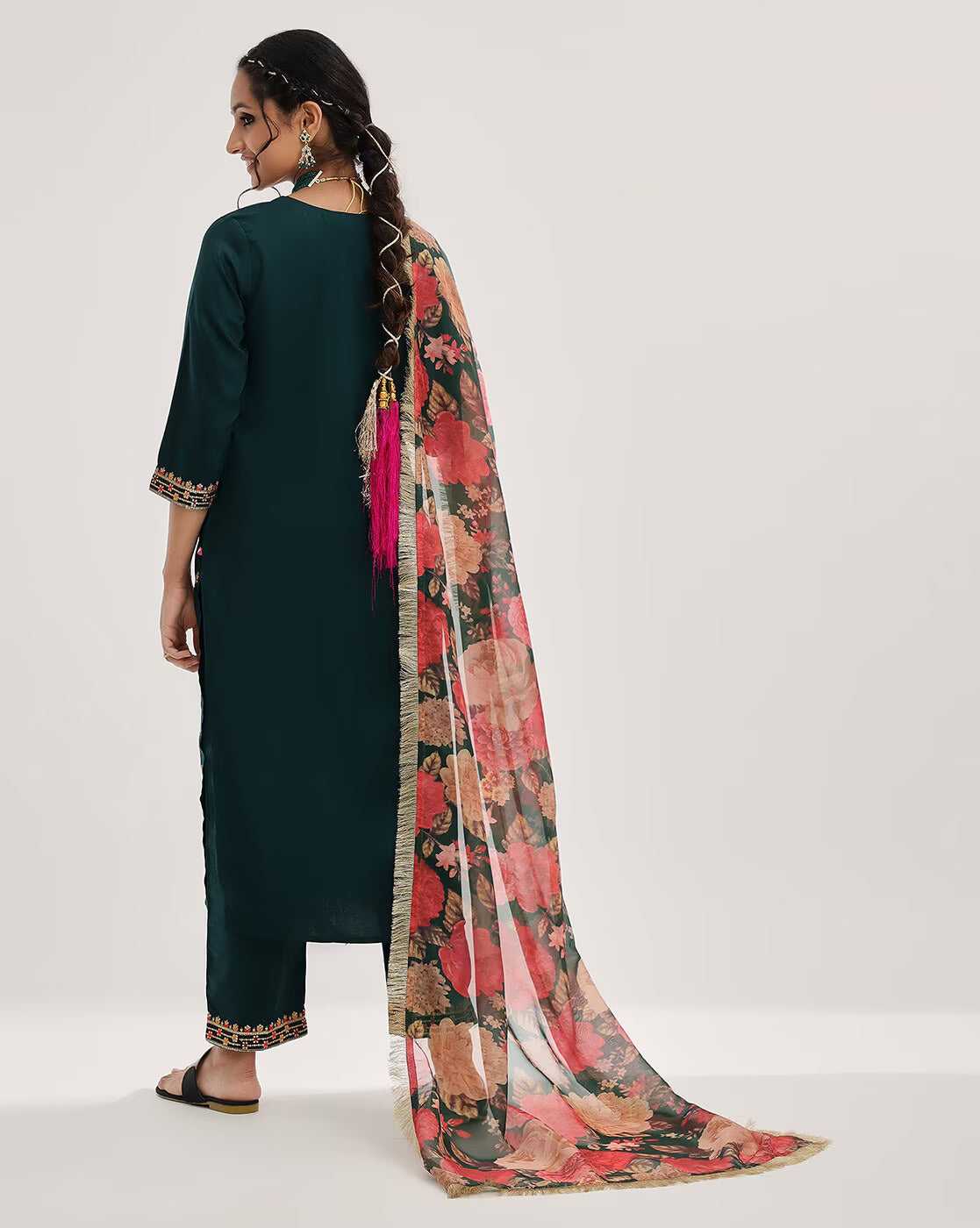 Green Ethnic Motifs Embroidered Sequinned Straight Kurta & Trousers With Dupatta