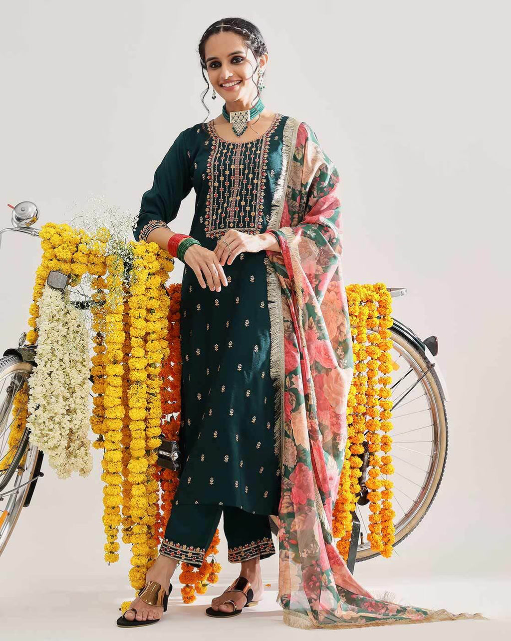 Green Ethnic Motifs Embroidered Sequinned Straight Kurta & Trousers With Dupatta