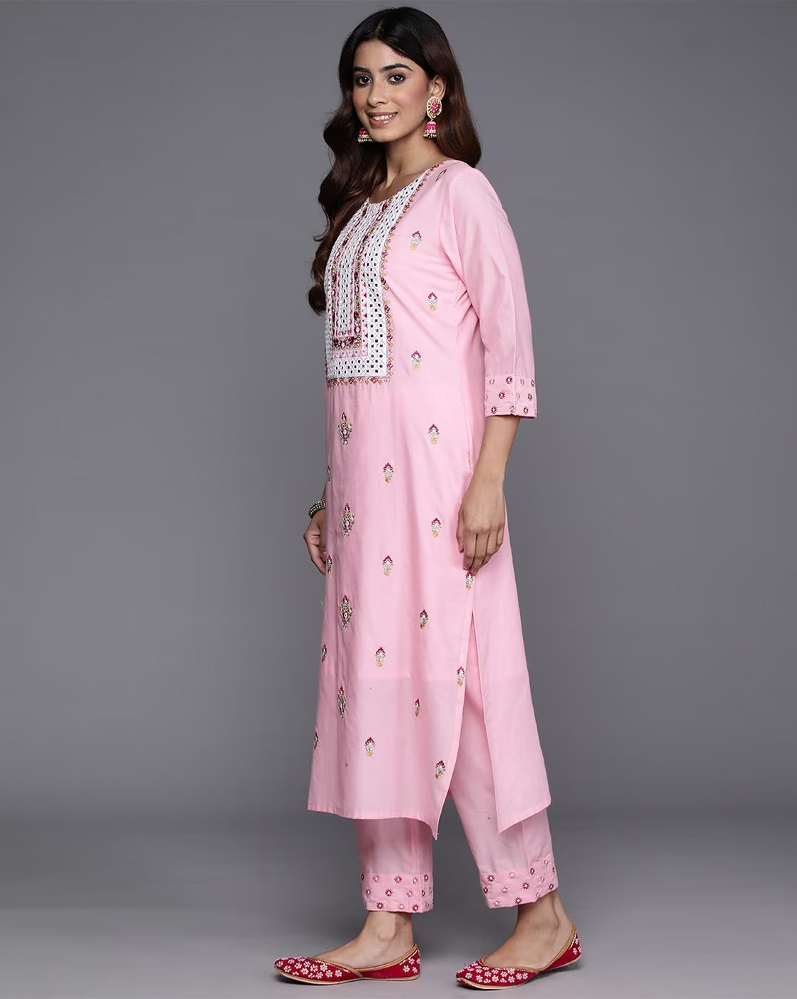 Floral Embroidered Thread Work Pure Cotton Kurta with Trousers & Dupatta